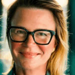 Leigh Mayo : Account Manager
